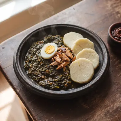 Kontomire stew and yam